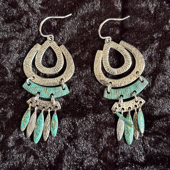 Silpada Earrings - Picture 1 of 5
